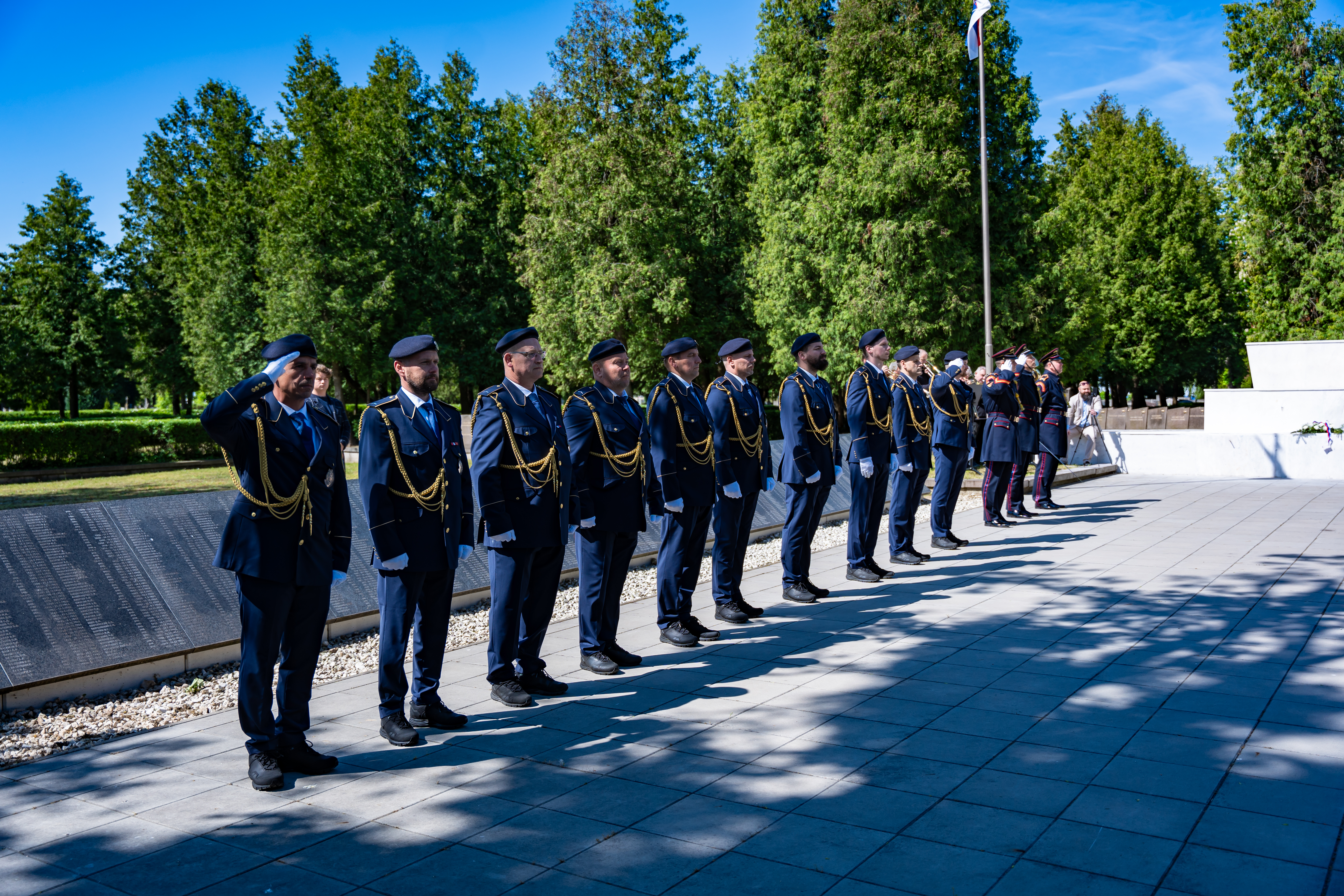 Pietna spomienka 80.vyrocie ukoncenia II. svetovej vojny-30